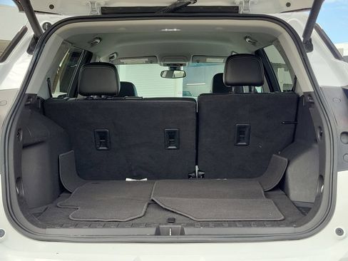 Used 2021 GMC Terrain SLT FWD image 10