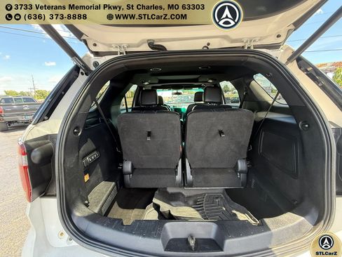 Used 2017 Ford Explorer Sport w/ Equipment Group 401A AWD/4WD image 13