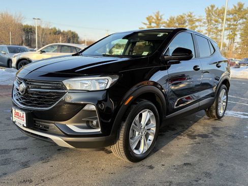 Used 2023 Buick Encore GX Preferred w/ Cold Weather Comfort Package image 28