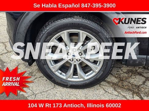 Used 2024 Ford Explorer Limited AWD/4WD image 14