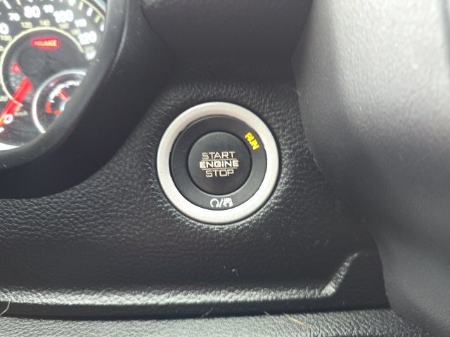 Used 2025 RAM 1500 Big Horn AWD/4WD image 16