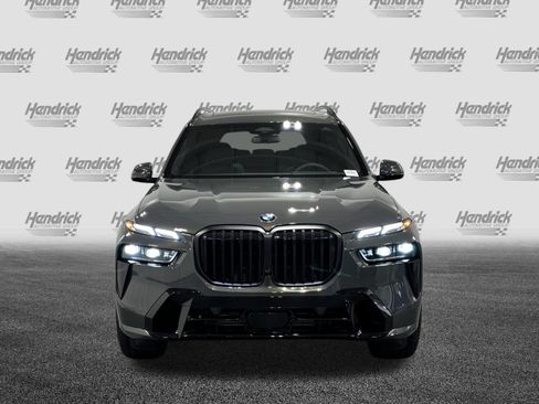 New 2027 BMW X7 xDrive40i w/ M Sport Package AWD/4WD image 2