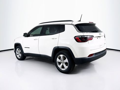 Used 2021 Jeep Compass Latitude FWD image 28