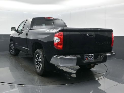 Used 2017 Toyota Tundra SR5 image 6