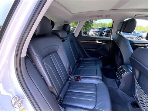 Used 2018 Audi Q5 2.0T Premium Plus AWD/4WD image 19