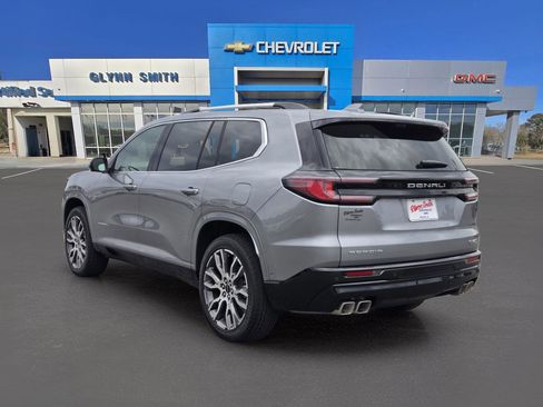 Used 2026 GMC Acadia Denali Ultimate FWD image 11