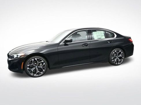 New 2026 BMW 330i Sedan w/ Premium Package RWD image 8