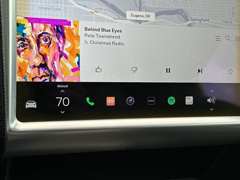 Used 2013 Tesla Model S Performance image 22