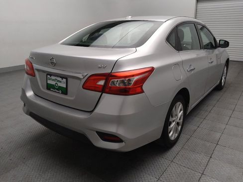 Used 2019 Nissan Sentra SV FWD image 9