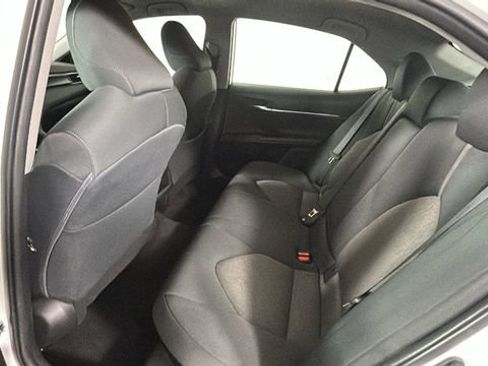 Used 2022 Toyota Camry LE FWD image 27