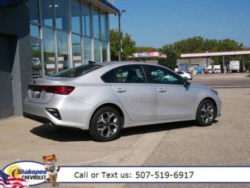 Used 2021 Kia Forte LXS image 3