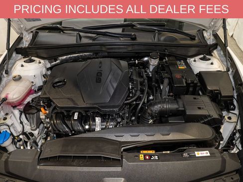 Used 2023 Hyundai Sonata SEL FWD image 18