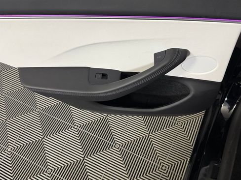 Used 2025 Tesla Model 3 Long Range image 29