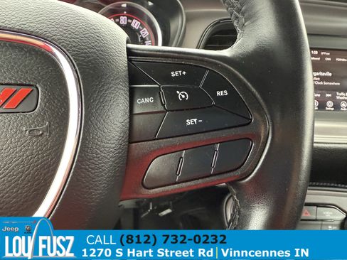 Used 2023 Dodge Challenger SXT image 17