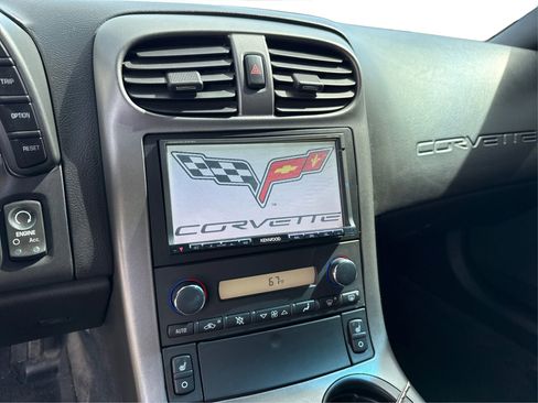 Used 2007 Chevrolet Corvette Z06 w/ Preferred Equipment Group RWD image 13