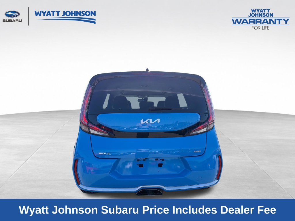 Used 2023 Kia Soul GT-Line FWD image 8