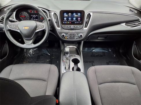 Used 2024 Chevrolet Malibu LT w/ Midnight Edition image 9