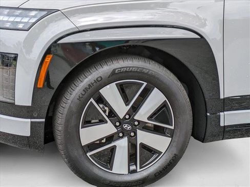 New 2026 Hyundai Ioniq 9 SEL image 10