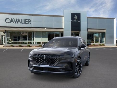 New 2026 Lincoln Nautilus Reserve AWD/4WD image 2