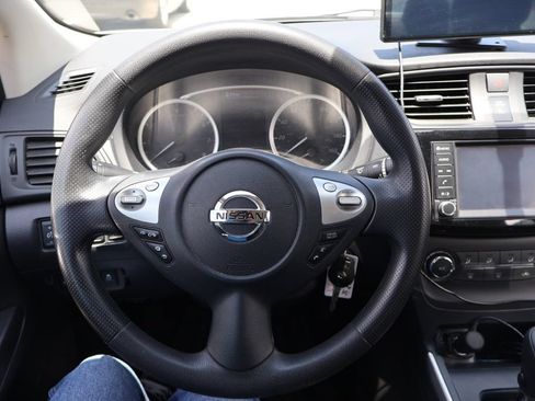 Used 2019 Nissan Sentra S FWD image 19