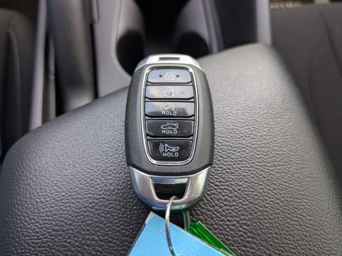 Used 2023 Hyundai Elantra SEL FWD image 27