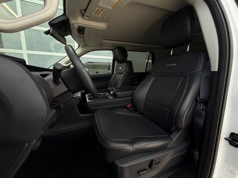 Used 2026 Ford Expedition Max Platinum AWD/4WD image 5