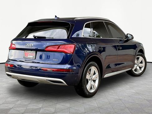 Used 2019 Audi Q5 2.0T Premium w/ Convenience Package AWD/4WD image 6