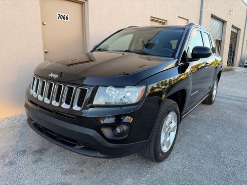 Used 2014 Jeep Compass Sport w/ Power Value Group image 9