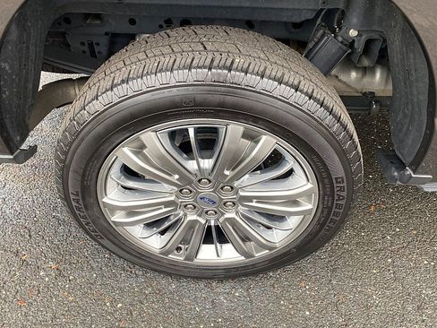 Used 2024 Ford F150 Platinum w/ Equipment Group 703A Plus image 16