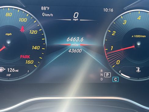 Certified 2021 Mercedes-Benz GLC 300 4MATIC w/ AMG Line image 22