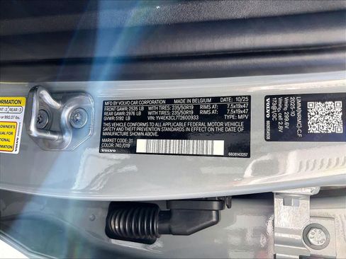 New 2026 Volvo EX30 Cross Country Ultra w/ Protection Package Premier image 36