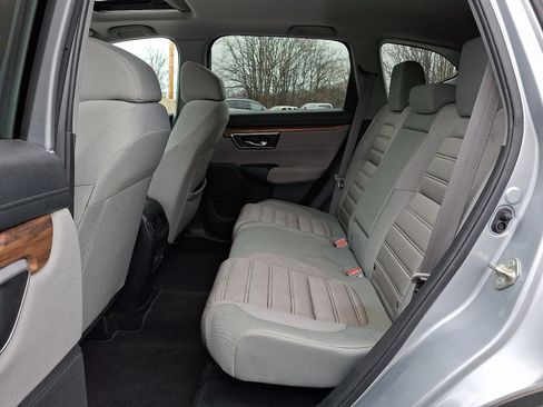 Used 2018 Honda CR-V EX image 10