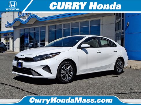 Used 2023 Kia Forte LXS FWD image 1