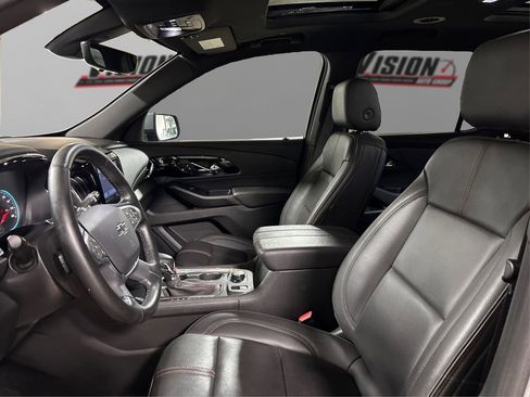 Used 2023 Chevrolet Traverse RS AWD/4WD image 9