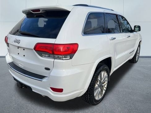 Used 2017 Jeep Grand Cherokee Overland image 7