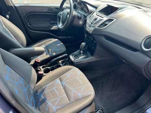 Used 2013 Ford Fiesta SE FWD image 7