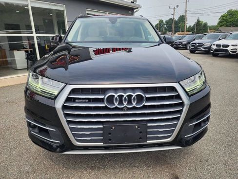 Used 2019 Audi Q7 3.0T Premium Plus w/ Premium Plus Package AWD/4WD image 2