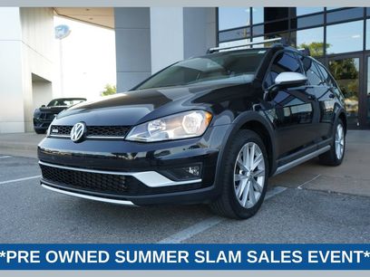 Used 2017 Volkswagen Golf Alltrack S