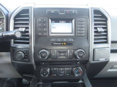 Used 2018 Ford F150 XLT w/ Equipment Group 301A Mid image 34