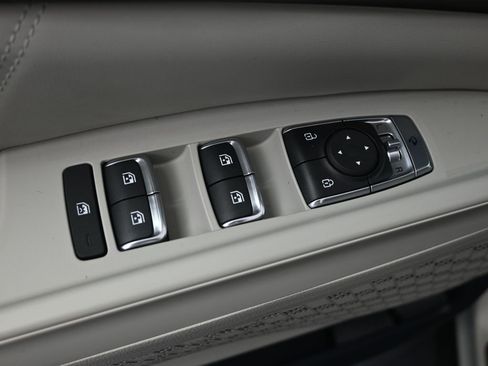 New 2026 Kia Carnival SX Prestige image 11