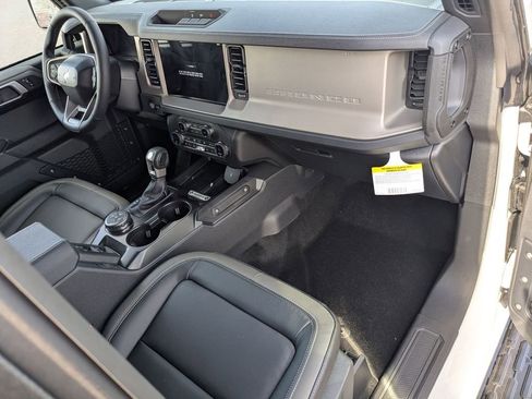 New 2026 Ford Bronco Outer Banks AWD/4WD image 22