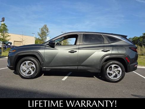 Used 2023 Hyundai Tucson SE AWD/4WD image 3