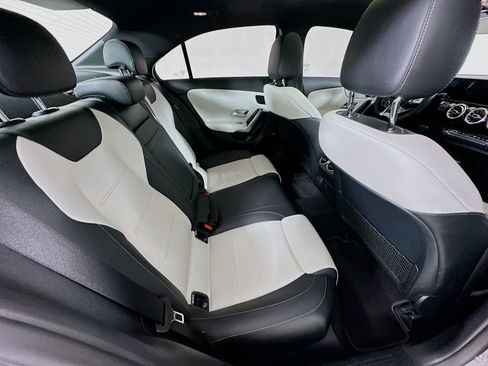 Used 2021 Mercedes-Benz A 35 AMG 4MATIC image 28