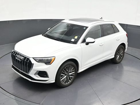 Used 2022 Audi Q3 2.0T Premium w/ Convenience Package AWD/4WD image 15
