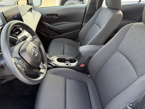 Used 2024 Toyota Corolla LE FWD image 10