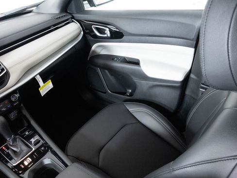 New 2026 Jeep Compass Limited AWD/4WD image 32