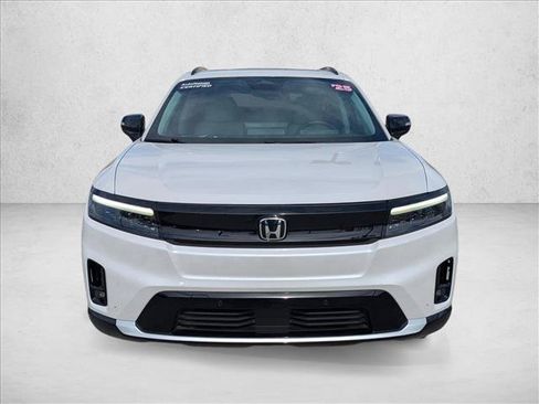 Used 2025 Honda Prologue Touring image 2