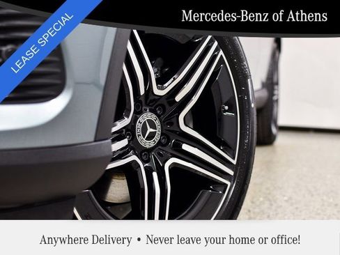 New 2026 Mercedes-Benz GLC 300 4MATIC image 9