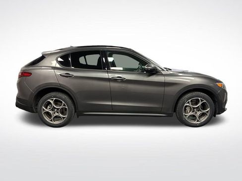 Used 2022 Alfa Romeo Stelvio Sprint AWD/4WD image 6