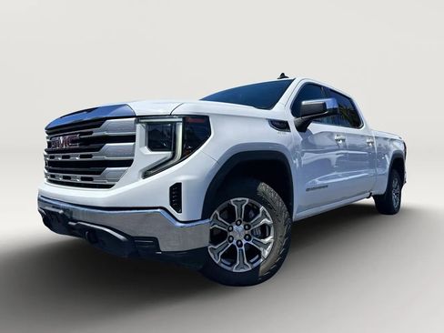 Used 2023 GMC Sierra 1500 SLE AWD/4WD image 3